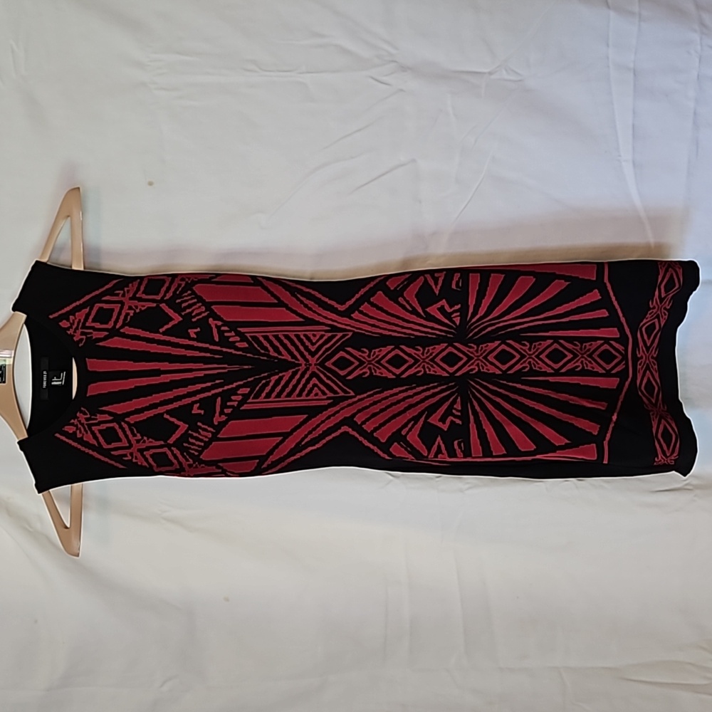 FOREVER 21 SLEEVELESS SWEATER MINI DRESS RED BLACK CUT OUT BACK LARGE